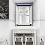 Baixa Heritage Apartments By Cathedral & Tram 28 By Nestatlisbon