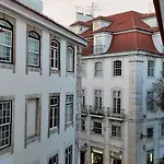 Apartament Baixa Heritage By Cathedral & Tram 28 By Nestatlisbon