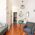 Baixa Heritage By Cathedral & Tram 28 By Nestatlisbon Apartament Lizbona