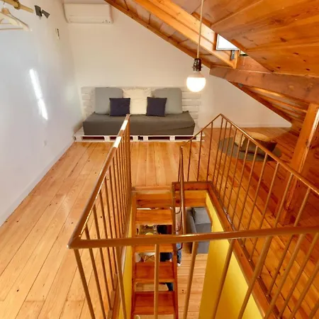 Apartment Rustic View In Baixa By River Tagus