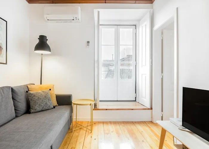 Appartamento Baixa Heritage Apartments By Cathedral & Tram 28 *