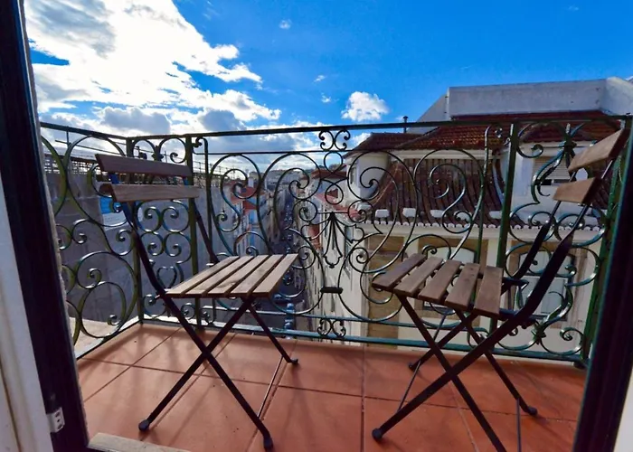 Apartment Baixa Heritage Apartments By Cathedral & Tram 28