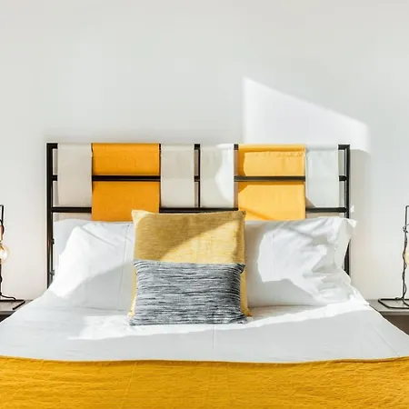 Rustic View In Baixa By River Tagus