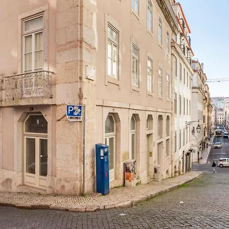 Baixa Heritage By Cathedral & Tram 28 By Nestatlisbon Apartamento