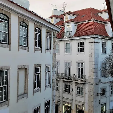Apartamento Baixa Heritage By Cathedral & Tram 28 By Nestatlisbon