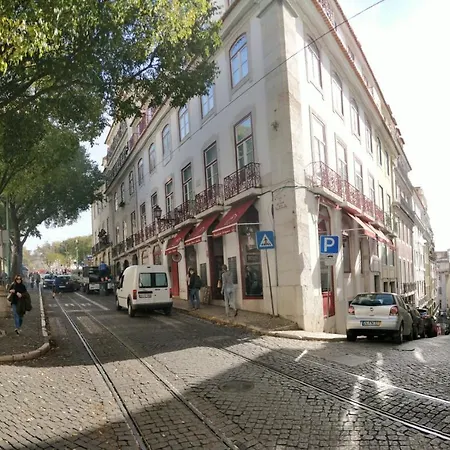 Apartament Baixa Heritage By Cathedral & Tram 28 By Nestatlisbon *