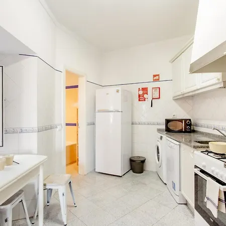 Apartament Baixa Heritage By Cathedral & Tram 28 By Nestatlisbon Lizbona